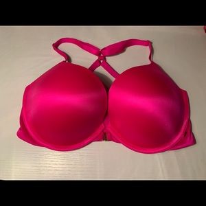 Front close Victoria’s Secret Very Sexy bra